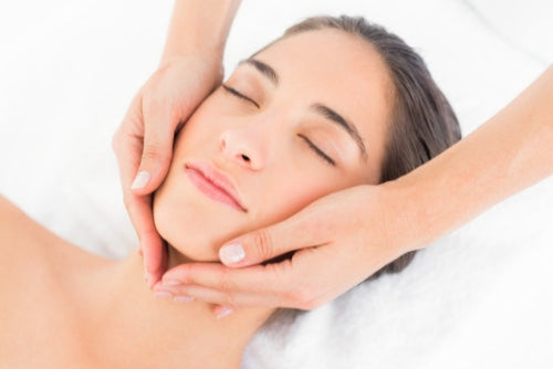 Age Defence Sensitive Facial